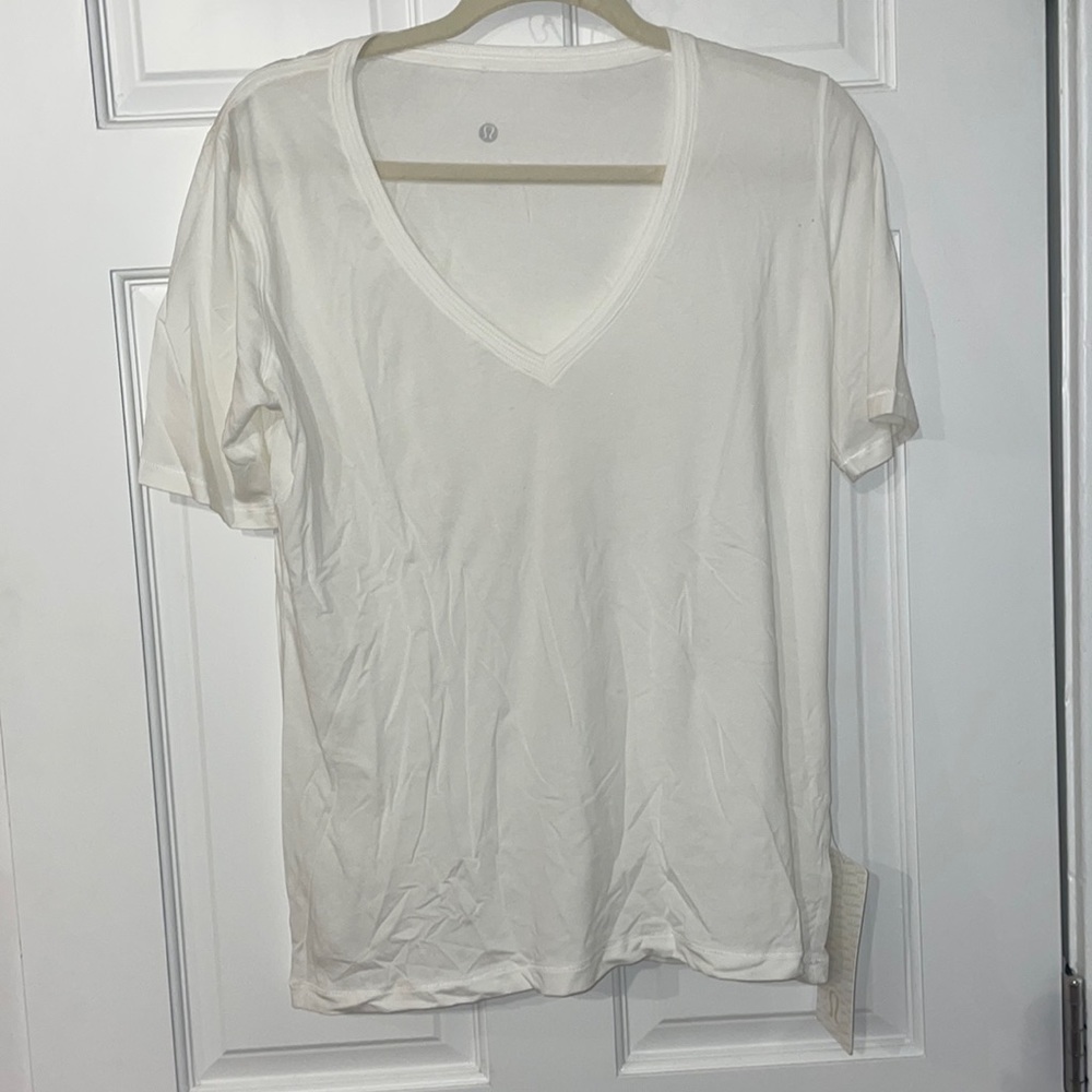 Lululemon Go Go V top